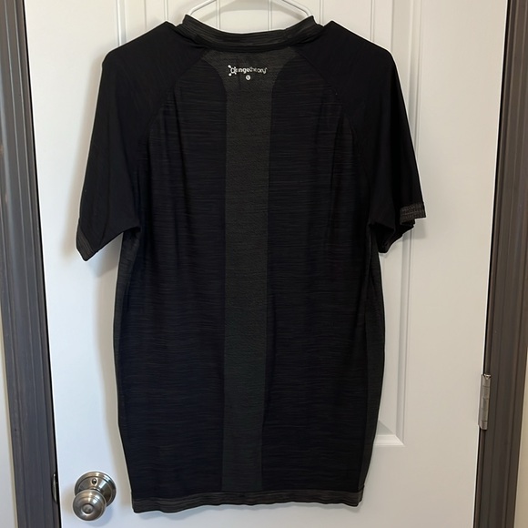 Mens Shirt - Picture 2 of 3